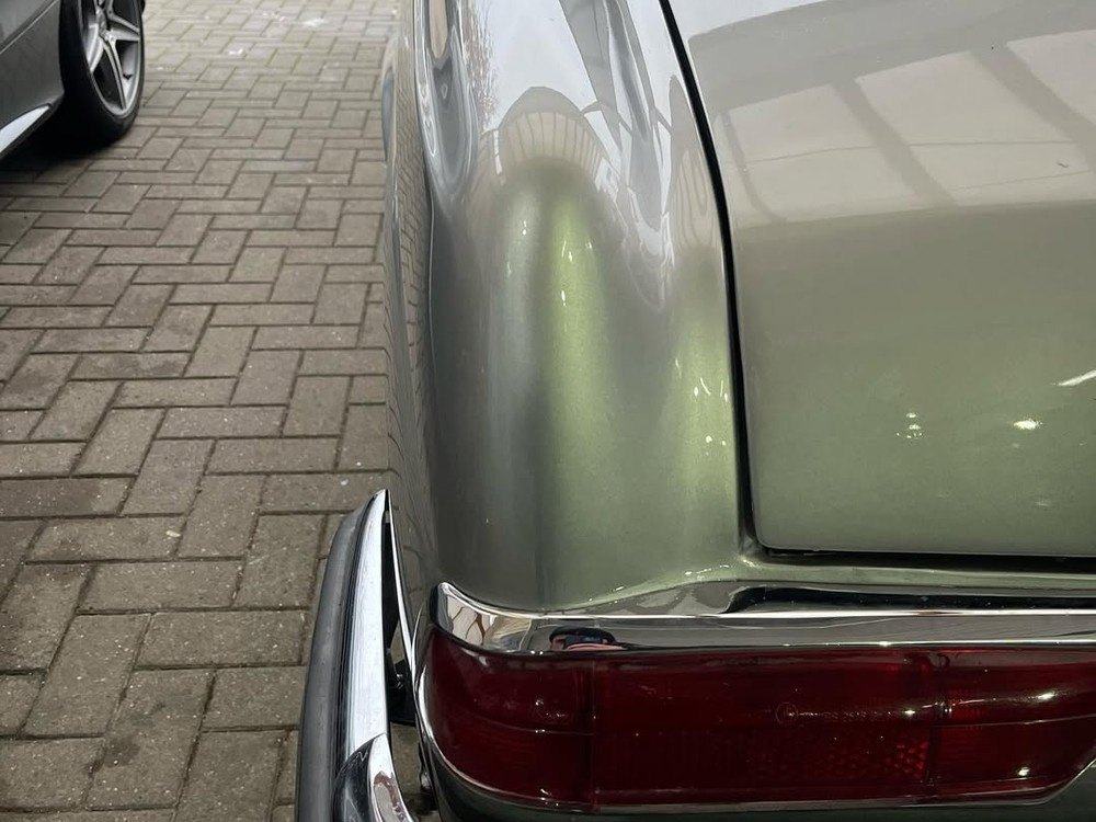 Mercedes-Heck nach der Lackreparatur